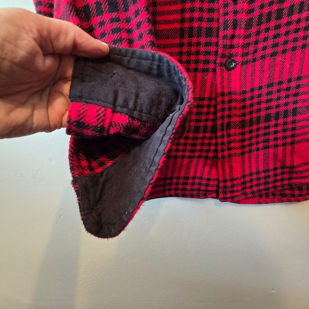 Woolrich Flannel Shirt Mens M Red Black Plaid Wool Blend Heavyweight - Picture 4 of 12